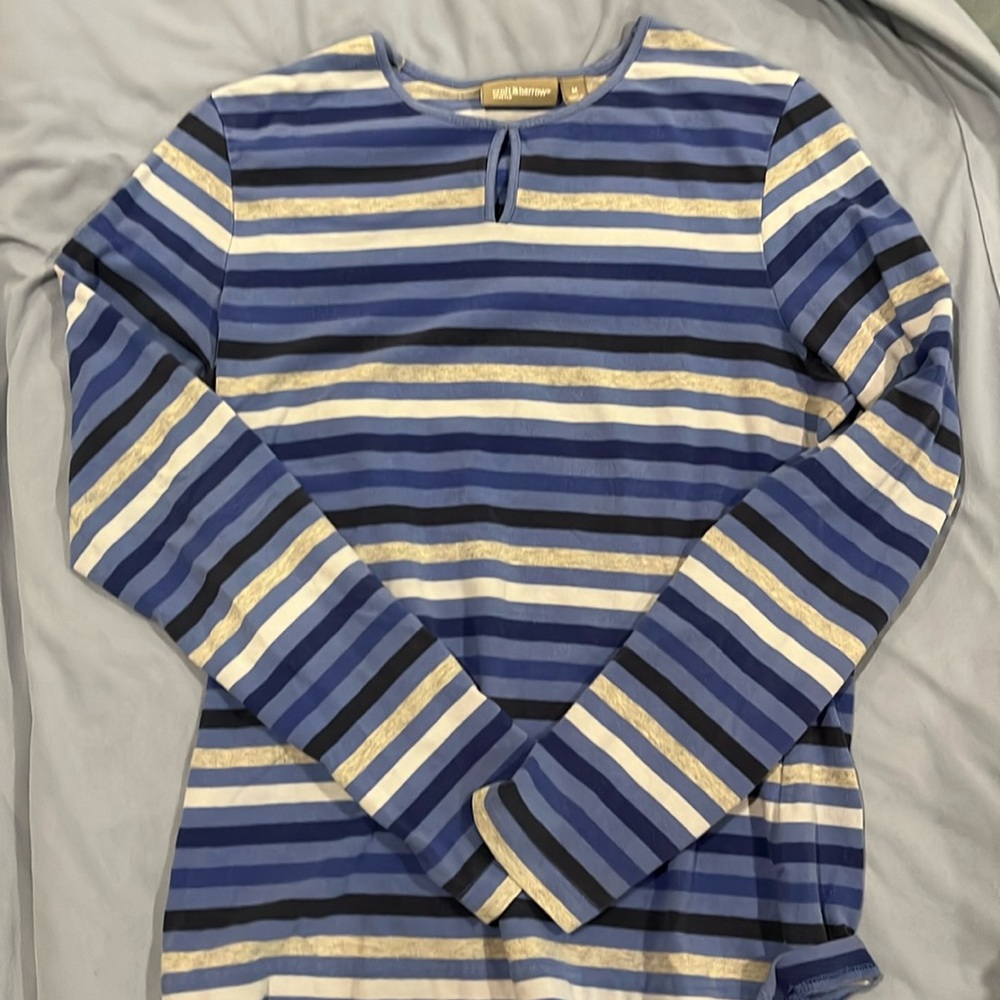 Croft & Barrow long sleeve top